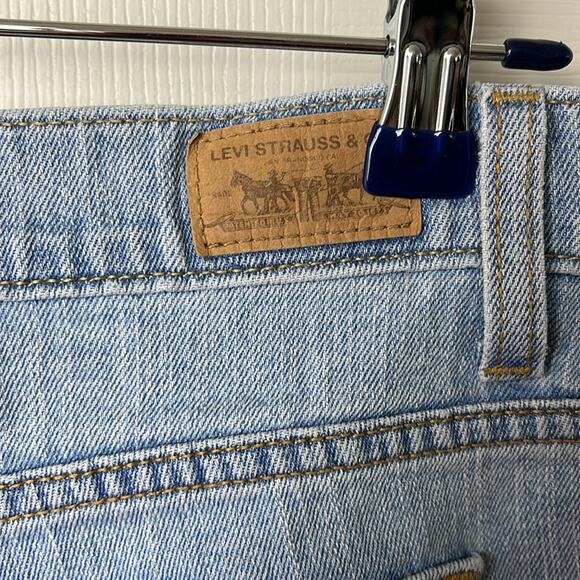 Levi’s 550 Relaxed Tapered Jeans Light Blue 8 Medium - Picture 10 of 10